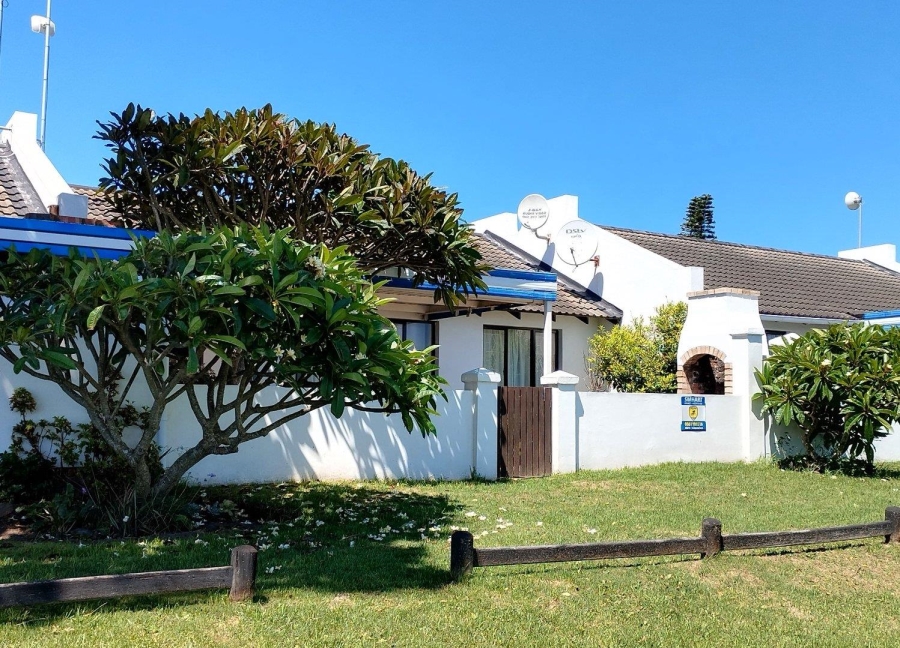 3 Bedroom Property for Sale in Paradise Beach Eastern Cape